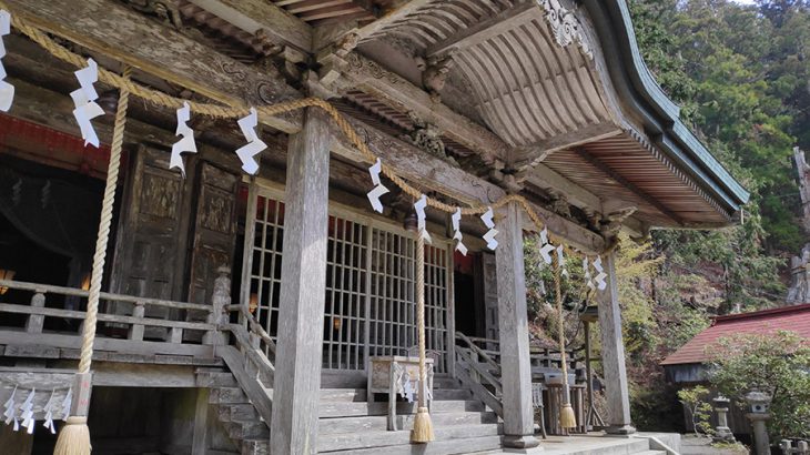 熊野三山の奥宮の玉置神社と、三千年の時を経た神代杉